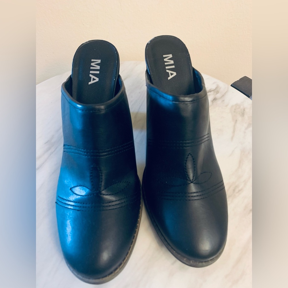 MIA CLOGS - Picture 3 of 8